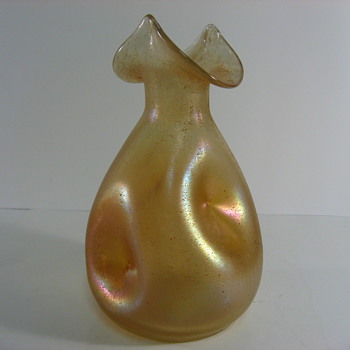 Kralik ? overshot pieces - Art Glass