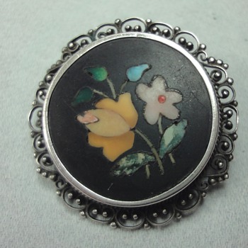 Floral Pattern Pietra Dura brooch in Silver Setting - Fine Jewelry