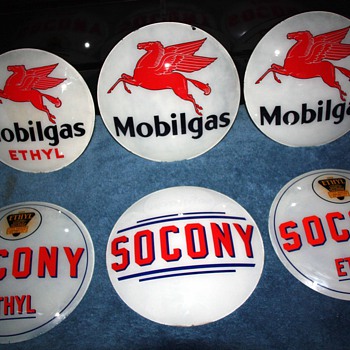 Porcelain mobilgas and socony oil globes