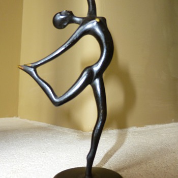 Richard Rohac bronze figure , formerly worked for Hagenauer