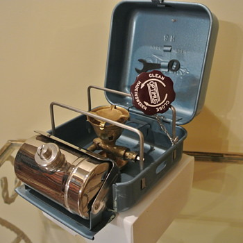 Vintage Optimus 8R Camp Stove...Made in Swedin...Never Used :)