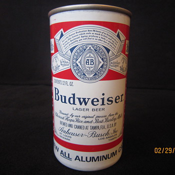 1963 Hamm's Dog Bone Zip Top Air Filled New All Aluminum Brewed & Canned by Anheuser Busch of St. Louis MO at Tampa FL Beer Can