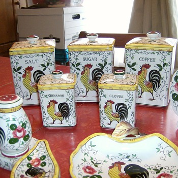 Roosters and Roses - Kitchen