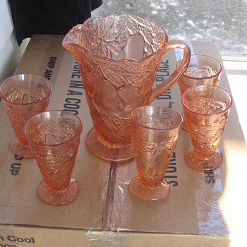 Indiana Glass Avacado Sweet Pear Pitcher and Tumblers