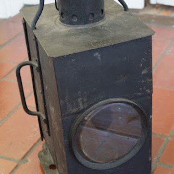 Un known Lantern... need help identifying....
