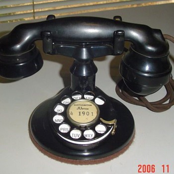 W.E. A1 desk cradle set - Telephones