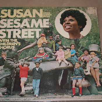 Sesame Street Vinyl Records Sample - Records