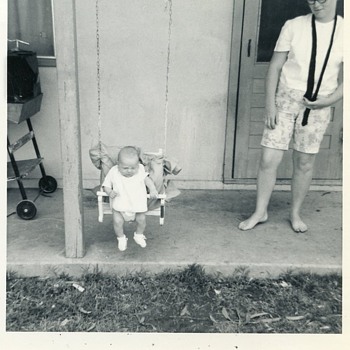 But Mom how long do I have to hold myself up ?? :-) - Photographs