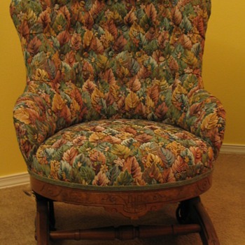 Small Turkish Rocker