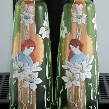 PAIR OF FRITZ HECKERT MONUMENTAL VASES - Art Glass