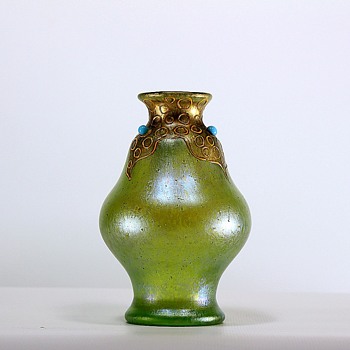 Smaller Loetz pieces - Art Glass