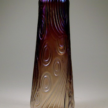 "Spiraloptisch" Style - Attributed Kralik