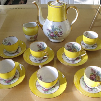 Theodore Haviland-Limoges Yellow demi tass set