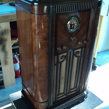 Rogers Majestic console radio - Radios