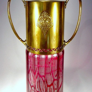 Loetz Ausführung 134 Loving Cup...found on disc from 2003...only image I have - Art Glass