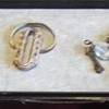 Archeology: Multiple golden pieces of jewelry