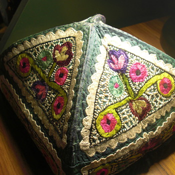 Unknown needlework childs hat