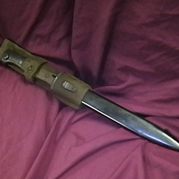 WW II German K 98 Mauser Bayonet - Military and Wartime