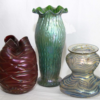 Kralik "Sea Urchin" Neptun-Like Vase - Art Glass