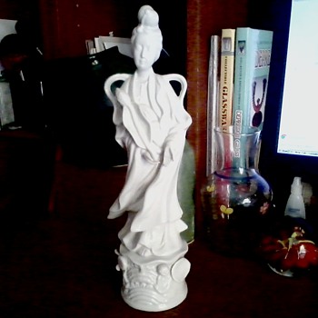 Vintage Blanc de Chine Porcelain Statue of Kwan Yin "Goddess of Mercy" By Homco Circa 1960 /1970