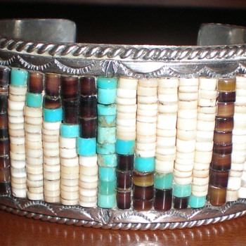 Zuni(?) Hishi Bead Bracelet - Native American
