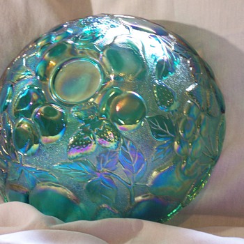 Mystery Pattern & Maker of Beautiful Fruited Design Bowl