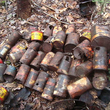 oil can grave yard 