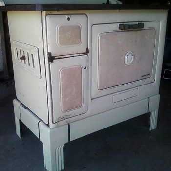 marshall-wells co stove