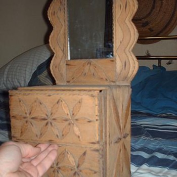 Possible Tramp Art-shaving box? - Folk Art