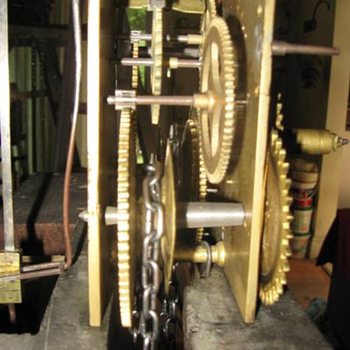 An interesting Late 18th century American tall case movement. - Clocks