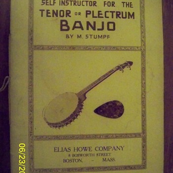 1916 Banjo self instruction manual/with original pick