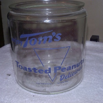 TOM'S TOASTED PEANUT JAR - Advertising