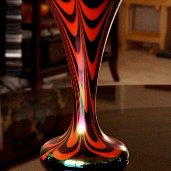 A Pulled Loop Décor - A New Shape - Interwar Production - Kralik?? or Not?? - Art Glass