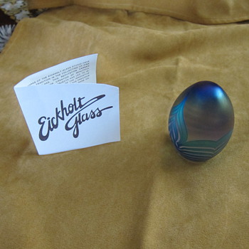 Eickholt Glass paperweight - Art Glass