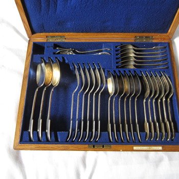 John Nowill &Son Oak Canteen - Silver