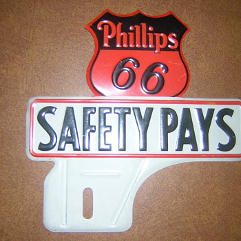 Vintage Phillips 66  License Plate Topper
