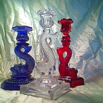 Serpants or is it Serpents - Art Glass