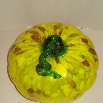 GLASS YELLOW PUMPKIN ANY IDEA IF IS OLD PIECE?  - Art Glass