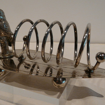 KOOKABURRA TOAST RACK - 1925