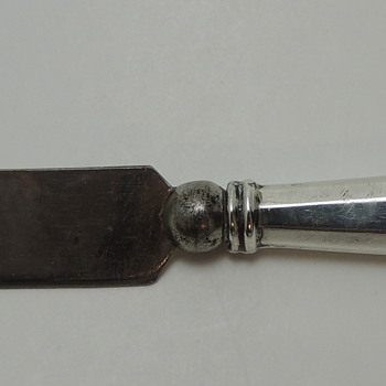 Spreading Knife - Sterling Handle