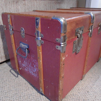 Late 50's French Trunk - Furniture