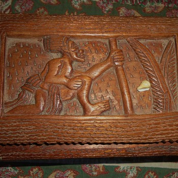 Wood Box, FROM??? tiny shell stuck in corner, see top of 1st photo - Folk Art