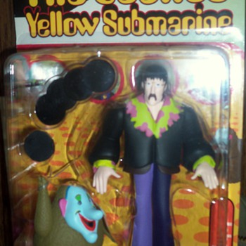 T The  Beatles Yellow Submarine JOHN LENNON with Jeremy 8 Action figure