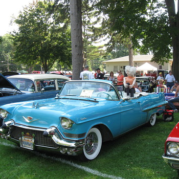 25th annual Olcott Beach NY Car Show - Photographs