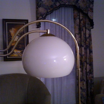 Unidentified Floor Lamp