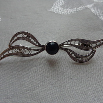 Unmarked Filigree Pin - Costume Jewelry