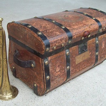 Civil War Union Officer's Trunk - Military and Wartime