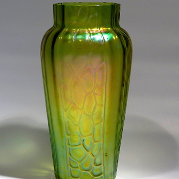 Kralik Honeycomb Panel - Art Glass
