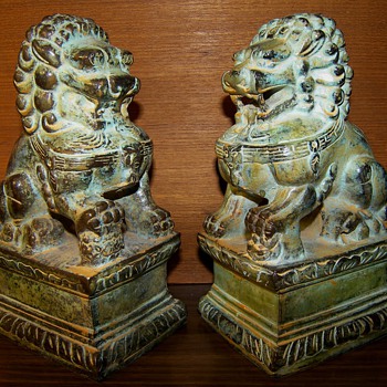 Shi Shi Lions AKA Foo Dogs - Asian