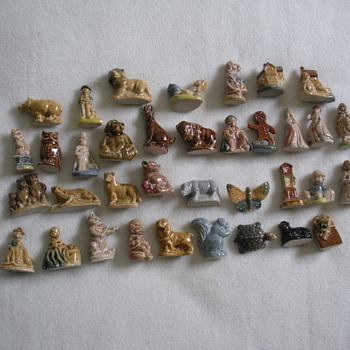 little figurines -wade china  - Animals